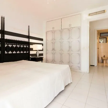 Edifico Formentor.1 * Salou